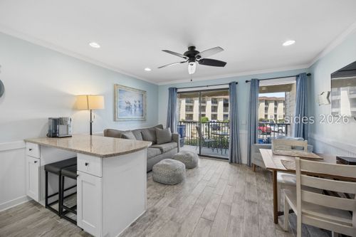 b102-40 Folly Field Rd, Hilton Head Island, SC, 29928-8819 | Card Image