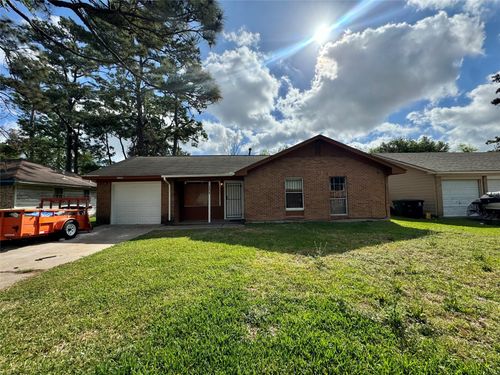11218 Blades St, Houston, TX, 77016-2006 | Card Image