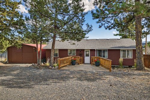 14950 Se Loafer Ave, Prineville, OR, 97754-8553 | Card Image