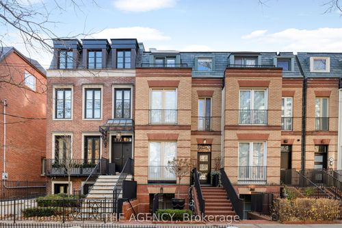 {{alt}} | Card Image