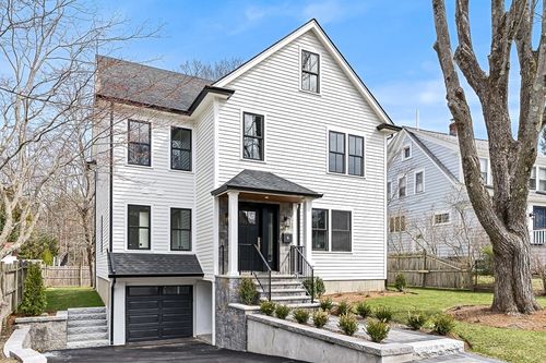 6 Intervale Rd, Wellesley, MA, 02481-1606 | Card Image