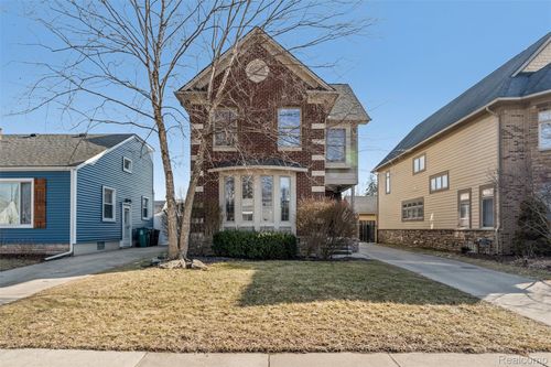 717 S Kenwood Ave, Royal Oak, MI, 48067-4083 | Card Image