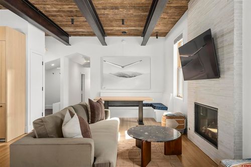 304 2nd St, Crested Butte, CO, 81224-5412 | Card Image