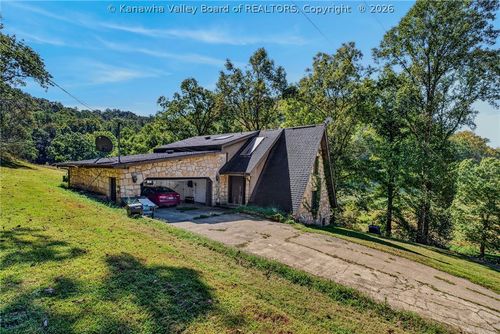 6830 Legg Fork Road, Charleston, WV, 25320 | Card Image