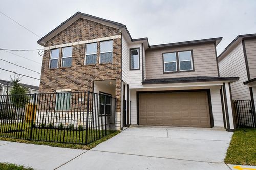 2307 Gagne St, Houston, TX, 77020-8832 | Card Image
