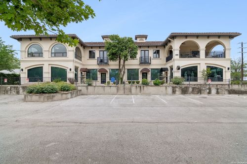201-412 River Rd, Boerne, TX, 78006-2390 | Card Image