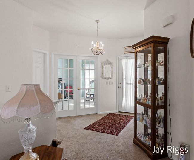 2520TurningLeafWay-32LoRes | Image 32