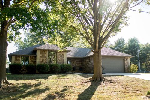 1826 Cody Ave, Nixa, MO, 65714-8478 | Card Image