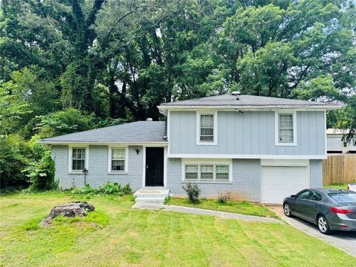 521 Navarre Dr, Stone Mountain, GA, 30087-5112 | Card Image