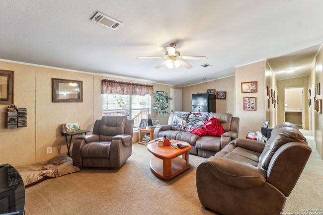 125 Oak Hvn, House other with 6 bedrooms, 4 bathrooms and null parking in Mountain Home TX | Image 7