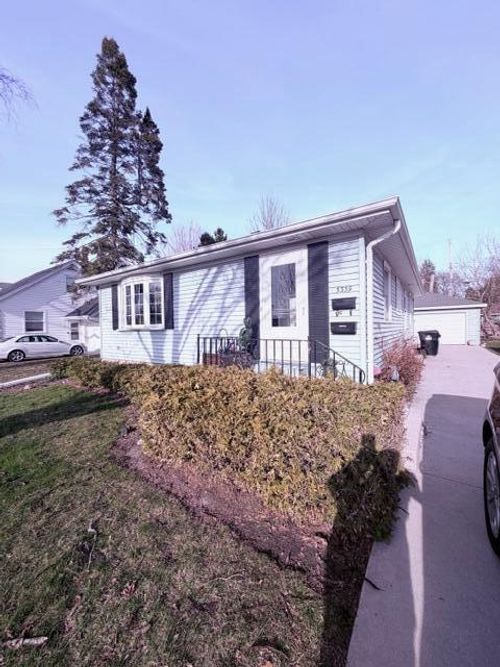 3339 6th Avenue, RACINE, WI, 53402 | Card Image