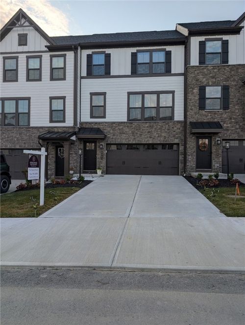 6003 Ruby Way, Mars Boro, PA, 16046 | Card Image