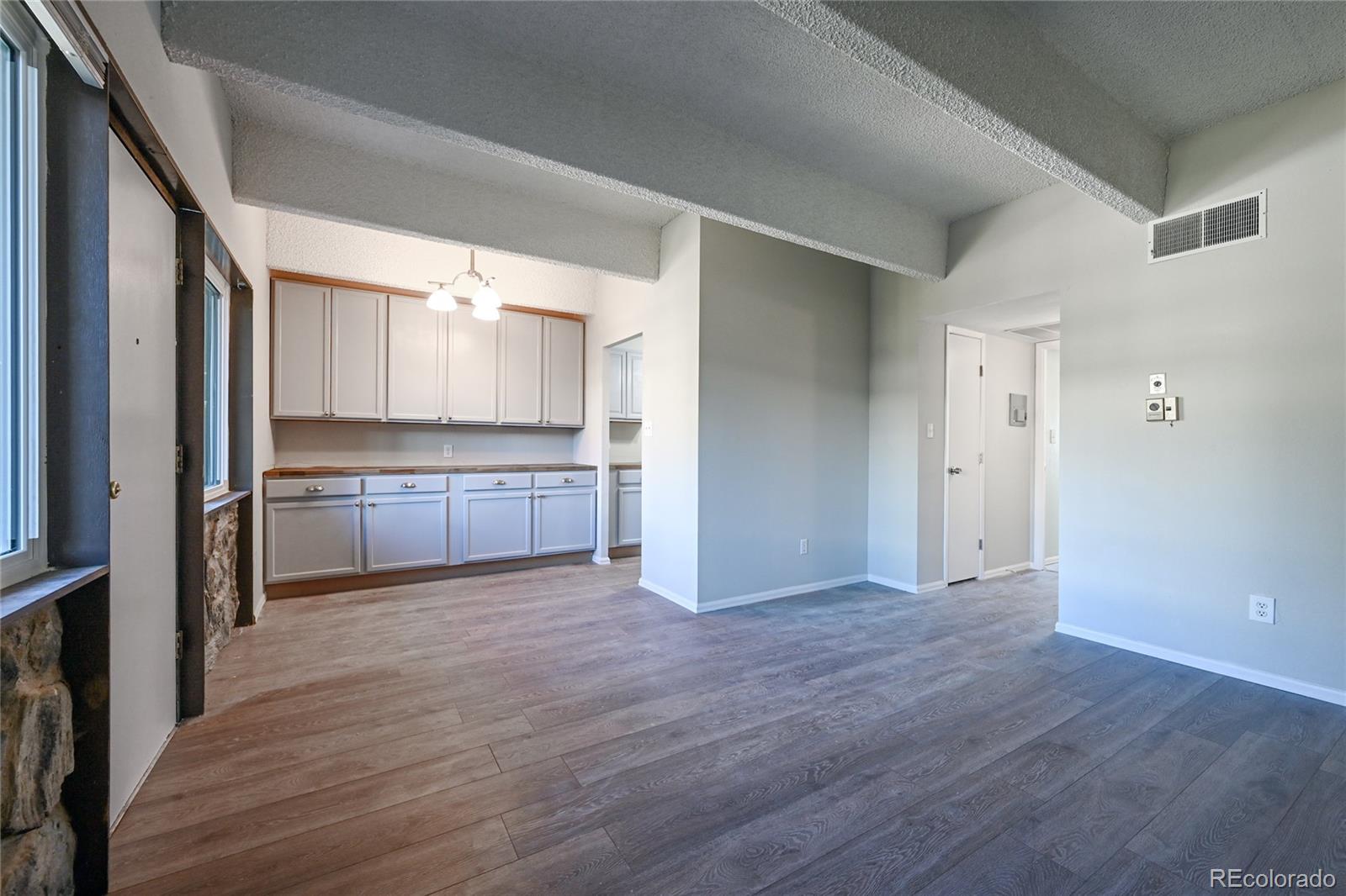 Residential Lease in Aurora 5