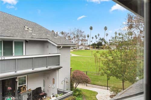 apt-202-18312 Parkview Ln, Huntington Beach, CA, 92648-5676 | Card Image