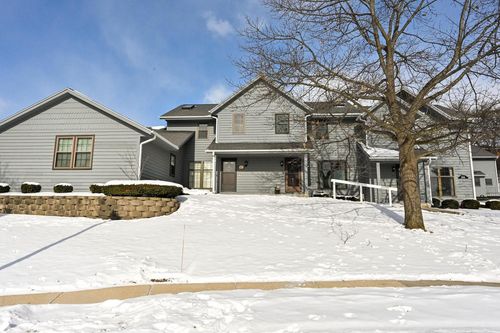 b-359 Lexington Court, Pewaukee, WI, 53072 | Card Image