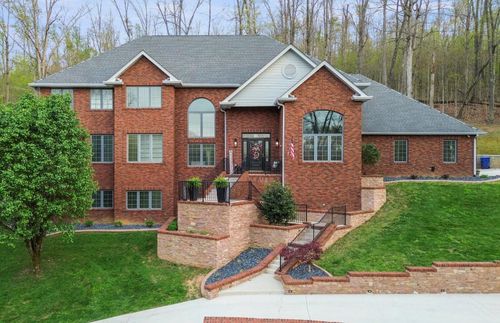 1357 Heather Hills Dr, Somerset, KY, 42503-8046 | Card Image