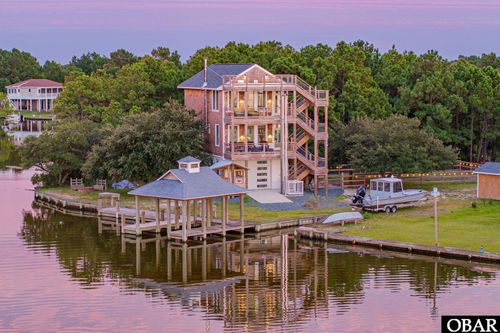 911 Plover Rd, Corolla, NC, 27927-9422 | Card Image