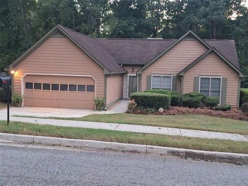3335 Rock Creek Dr, Rex, GA, 30273-2470 | Card Image