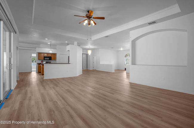 7285 Nightwalker Rd, House other with 4 bedrooms, 3 bathrooms and null parking in WEEKI WACHEE FL | Image 13
