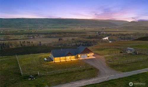 1561 Bitterbrush Dr, Ellensburg, WA, 98926 | Card Image