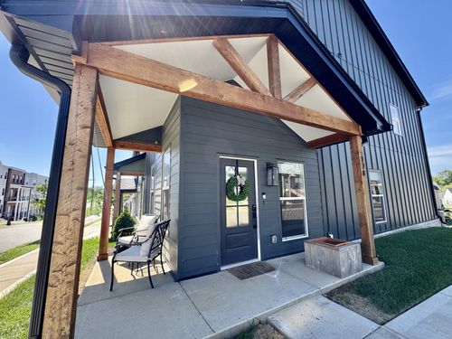 178 Charleston Ave, Pleasant View, TN, 37146-5501 | Card Image