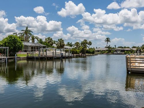 785 Willow Ct, MARCO ISLAND, FL, 34145-2545 | Card Image