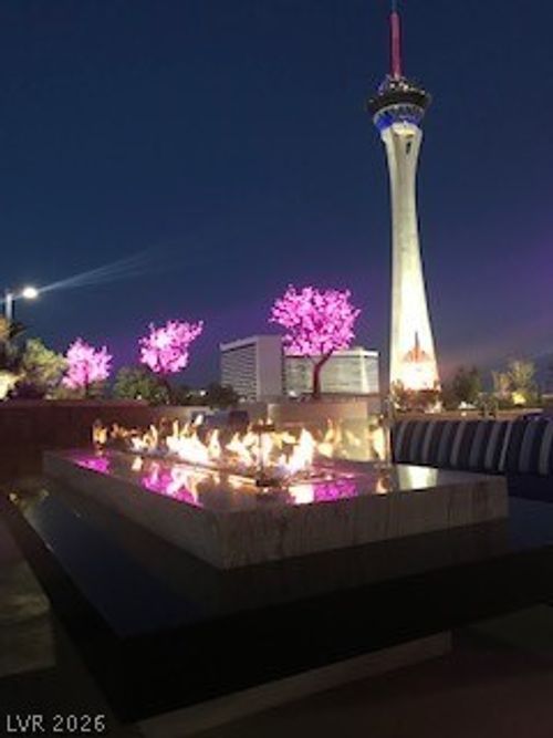 3604-200 W Sahara Ave, Las Vegas, NV, 89102-5002 | Card Image
