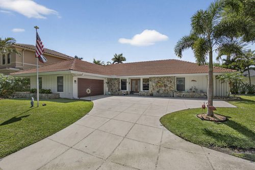 9 Kintyre Rd, Palm Beach Gardens, FL, 33418-3709 | Card Image