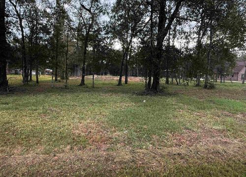 330 Talpa Trl, Lumberton, TX, 77657-2318 | Card Image
