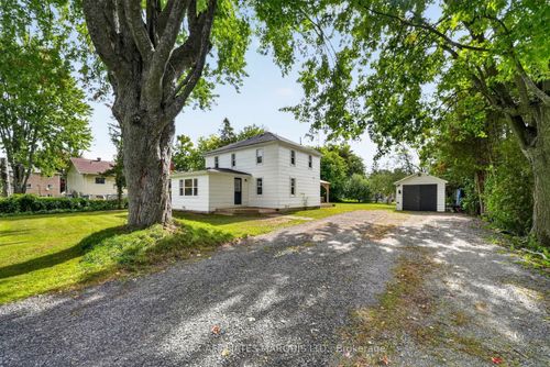 15904 Manning Rd, Ingleside, ON, K0C1M0 | Card Image