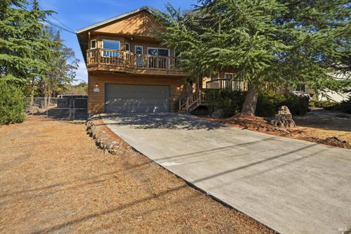 17198 Squirrelhill Rd, Hidden Valley Lake, CA, 95467-8812 | Card Image