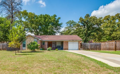 7423 Hillstar Cir, Dallas, TX, 75217-6218 | Card Image
