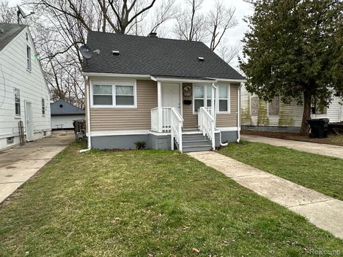 9072 Burt Rd, Detroit, MI, 48228-1610 | Card Image