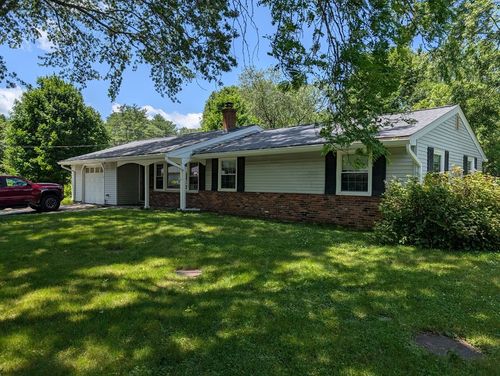 4 Allen Ln, Ipswich, MA, 01938-1106 | Card Image