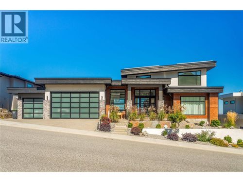 1016 Clarance Ave, Kelowna, BC, V1W5M6 | Card Image