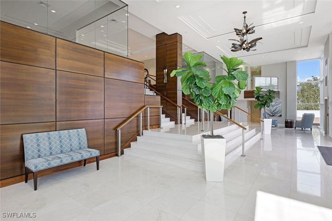 Baypointe Main Lobby | Image 36