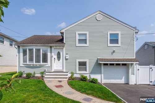 54 Rutan Rd, Belleville, NJ, 07109-1536 | Card Image