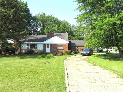 42501 Utica Road, Sterling Heights, MI, 48314 | Card Image
