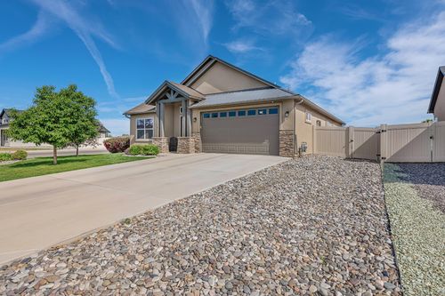 648 24 3/4 Rd, Grand Junction, CO, 81505-8695 | Card Image