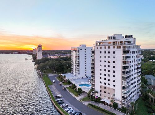 1500-1560 Lancaster Ter, Jacksonville, FL, 32204-4192 | Card Image