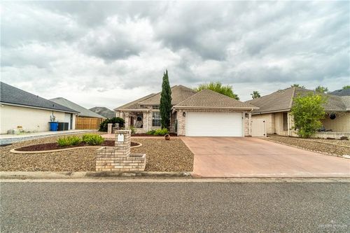 713 Lake View Drive, Mission, TX, 78572 | Card Image