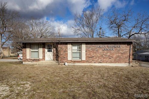 306 Locust, Dixon, MO, 65459 | Card Image