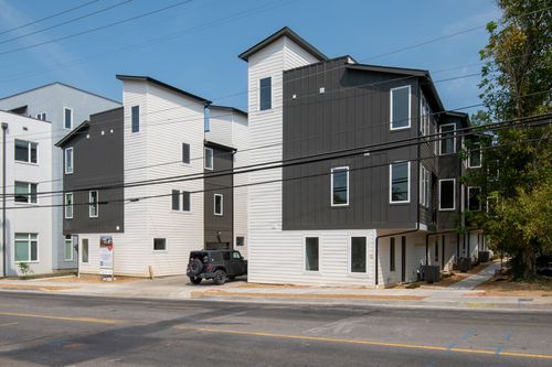 303 Normans Ct, Nashville, TN, 37216-3139 | Card Image