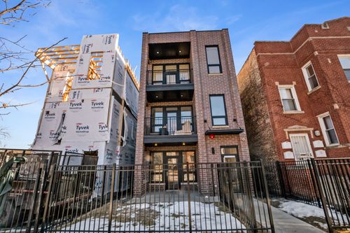 3-4443 S Vincennes Ave, Chicago, IL, 60653-3413 | Card Image