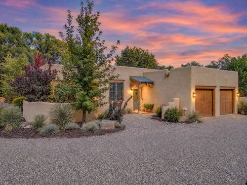 a-409 Apache St, Taos, NM, 87571-5377 | Card Image