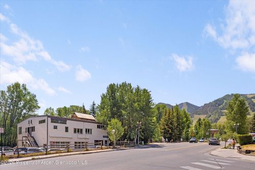 b9-412 N Mill St, Aspen, CO, 81611-1533 | Card Image