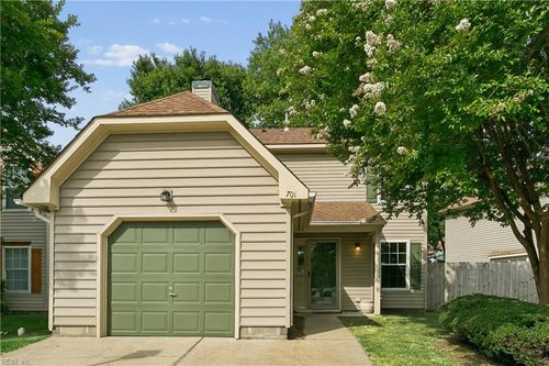 701 Stone Cv, Newport News, VA, 23602-9453 | Card Image
