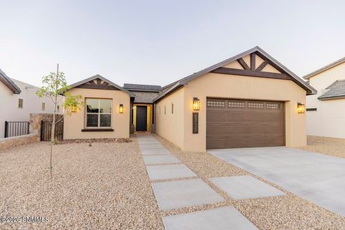 6735 Fairchild Loop, Las Cruces, NM, 88012-0881 | Card Image
