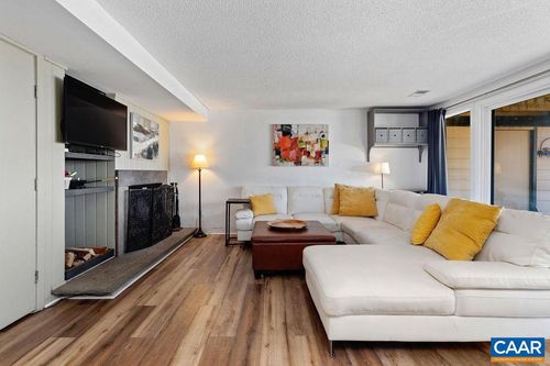 107-107 Eagles Ct, WINTERGREEN RESORT, VA, 22967-8301 | Card Image