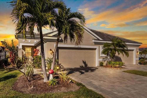 7612 Alumni Trl, Sarasota, FL, 34243-2546 | Card Image